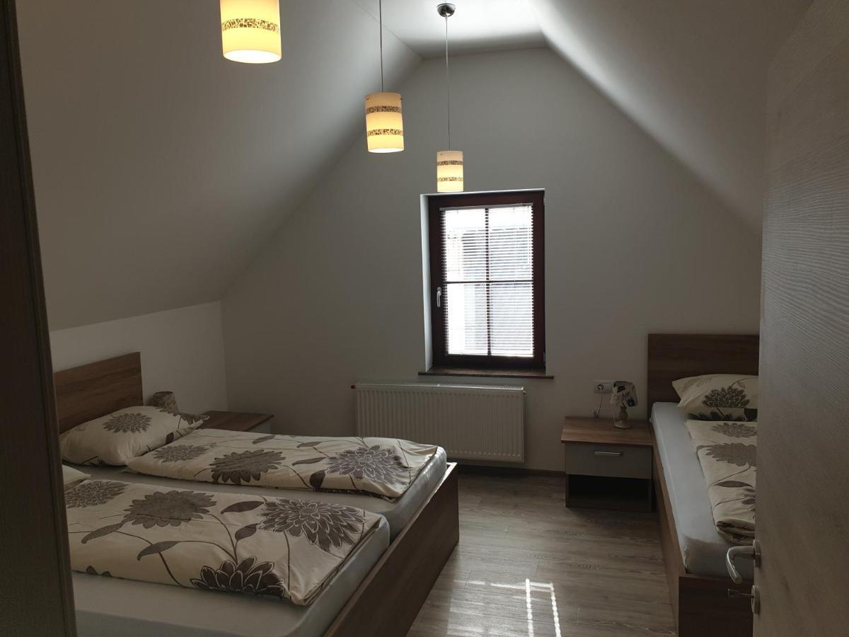 Apartmaji Kramar Ratece Kranjska Gora Eksteriør billede