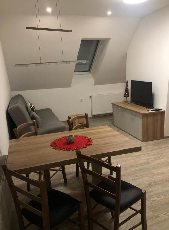 Apartmaji Kramar Ratece Kranjska Gora Eksteriør billede